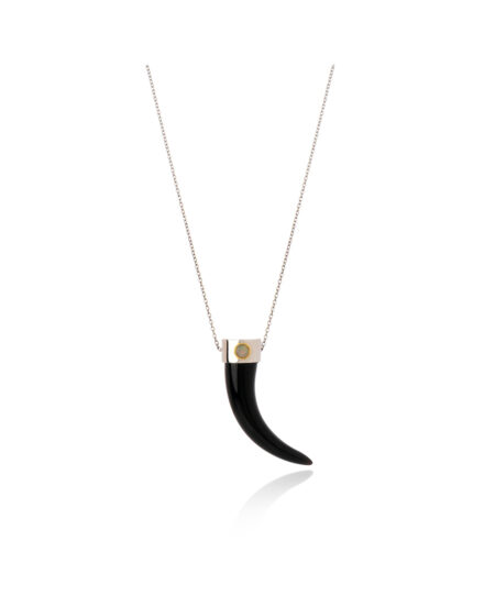 Fire Tooth Necklace Black